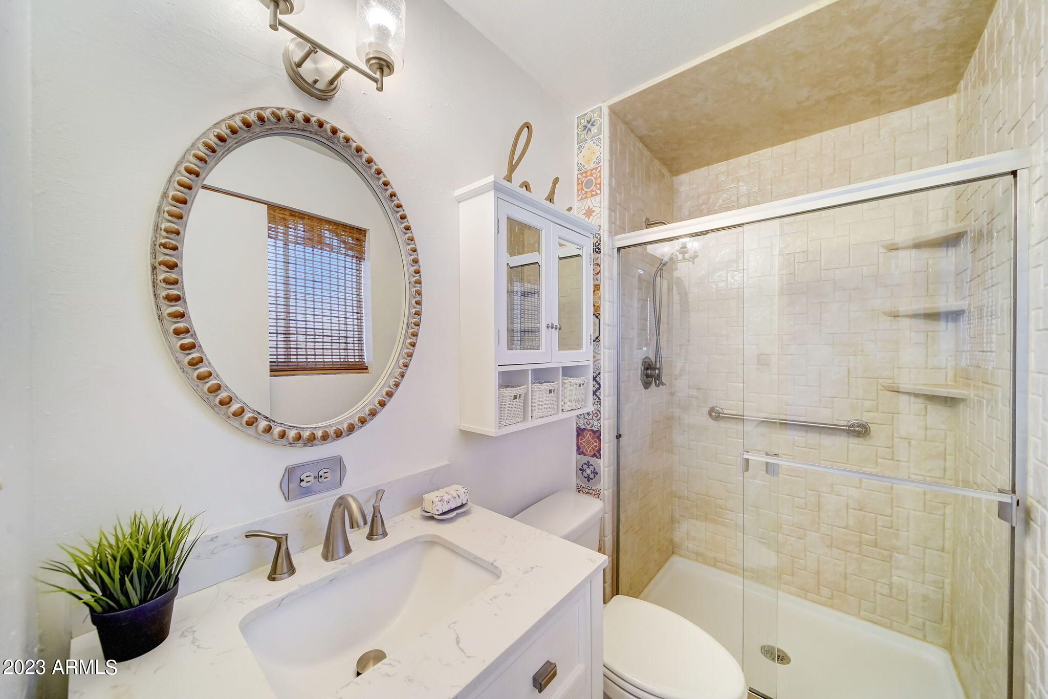 2663 West Wethersfield Road Phoenix, AZ 85029 - Photo 25 of 38 Primary Bathroom