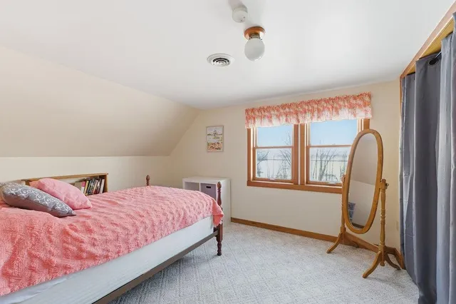 $389,900 | 5987 County Road East, Omro, WI 54963