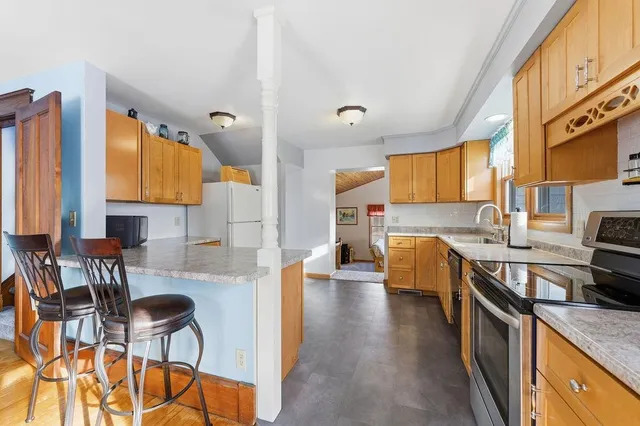 $389,900 | 5987 County Road East, Omro, WI 54963