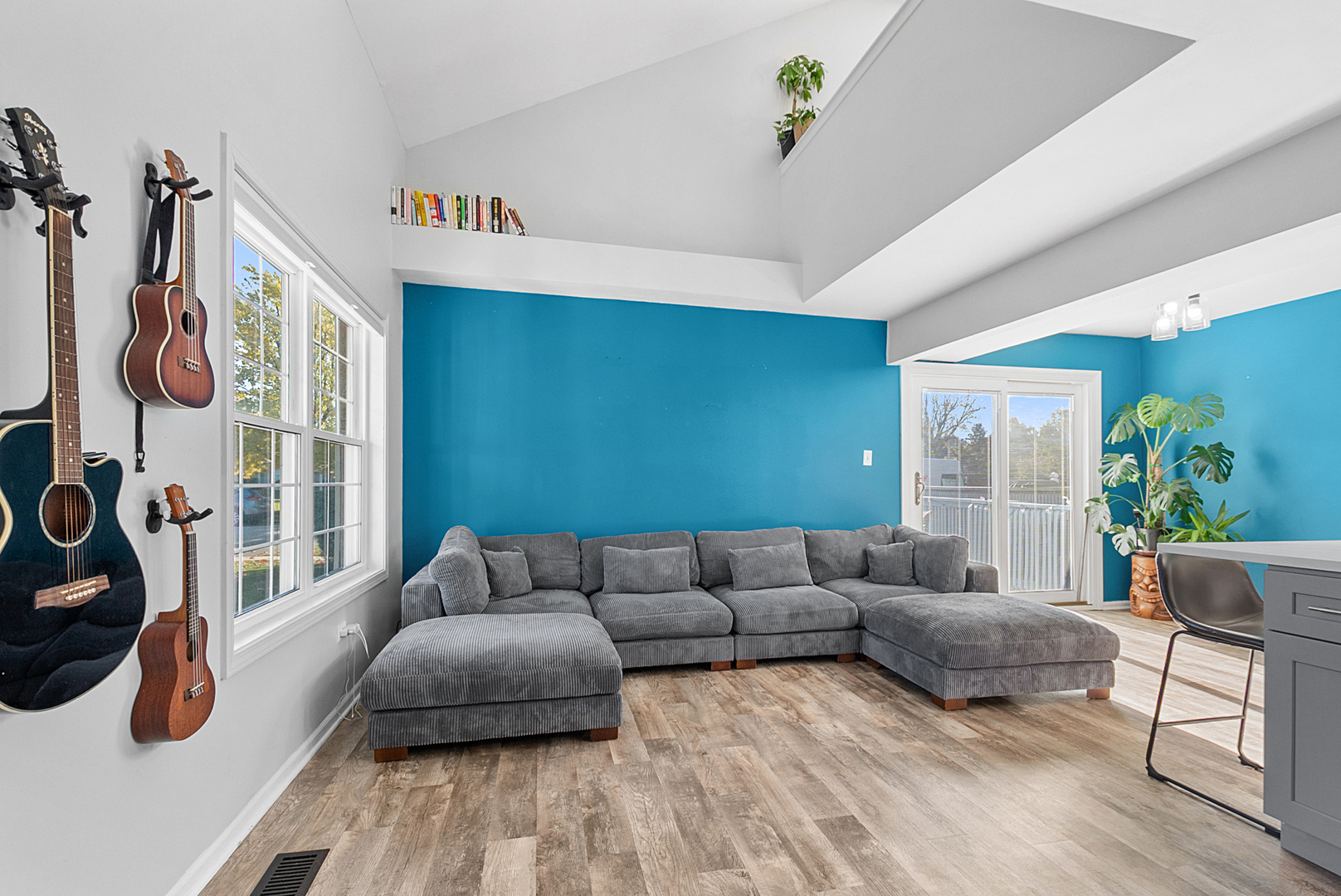 7024 Olde Gatehouse Road Tinley Park, IL 60477 - Photo 3 of 25