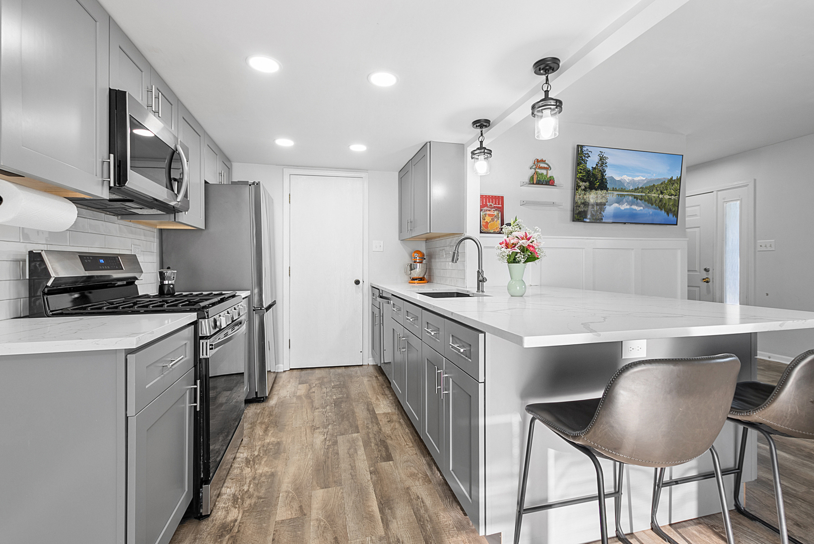 7024 Olde Gatehouse Road Tinley Park, IL 60477 - Photo 8 of 25