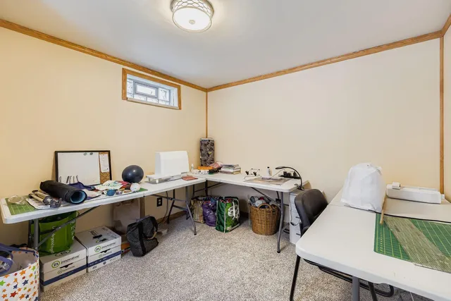 $324,900 | 3977 Clover Avenue, Vadnais Heights, MN 55127