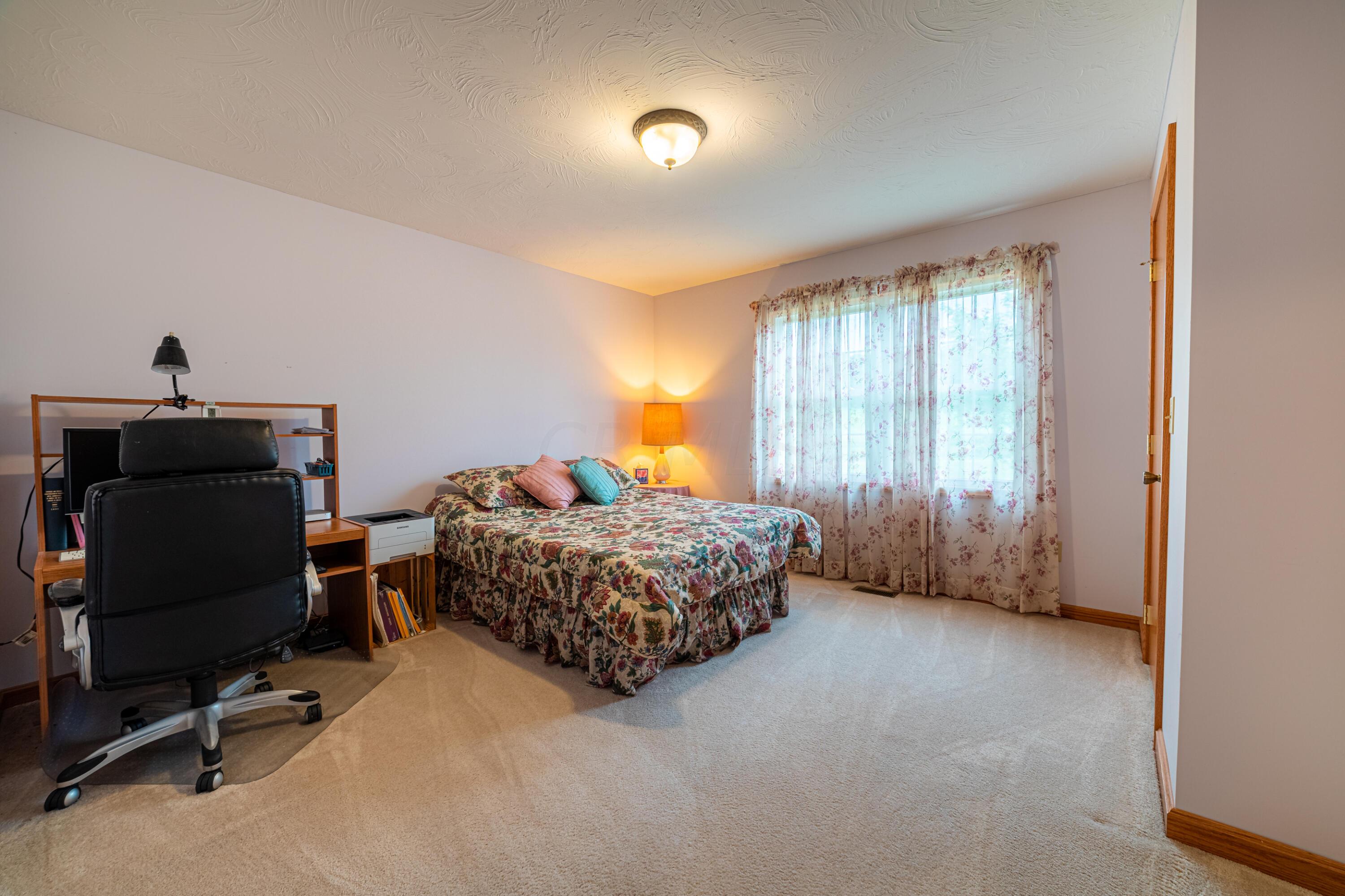 14743 Lower Fredericktown Amity Road Fredericktown, OH 43019 - Photo 27 of 33 Bed 2