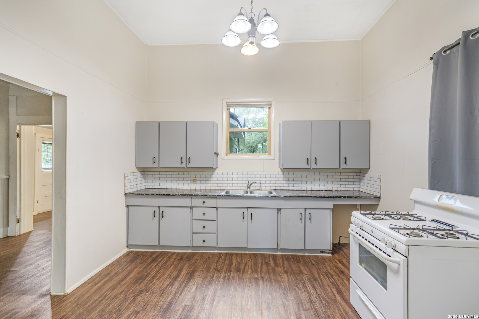 114 Short Street Boerne, TX 78006 - Photo 9 of 41