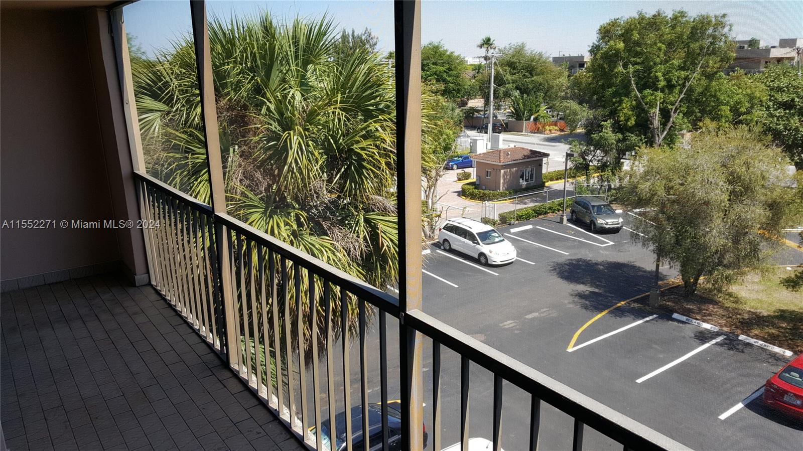 8625 Northwest 8th Street, Unit 401 Miami, FL 33126 - Photo 17 of 20