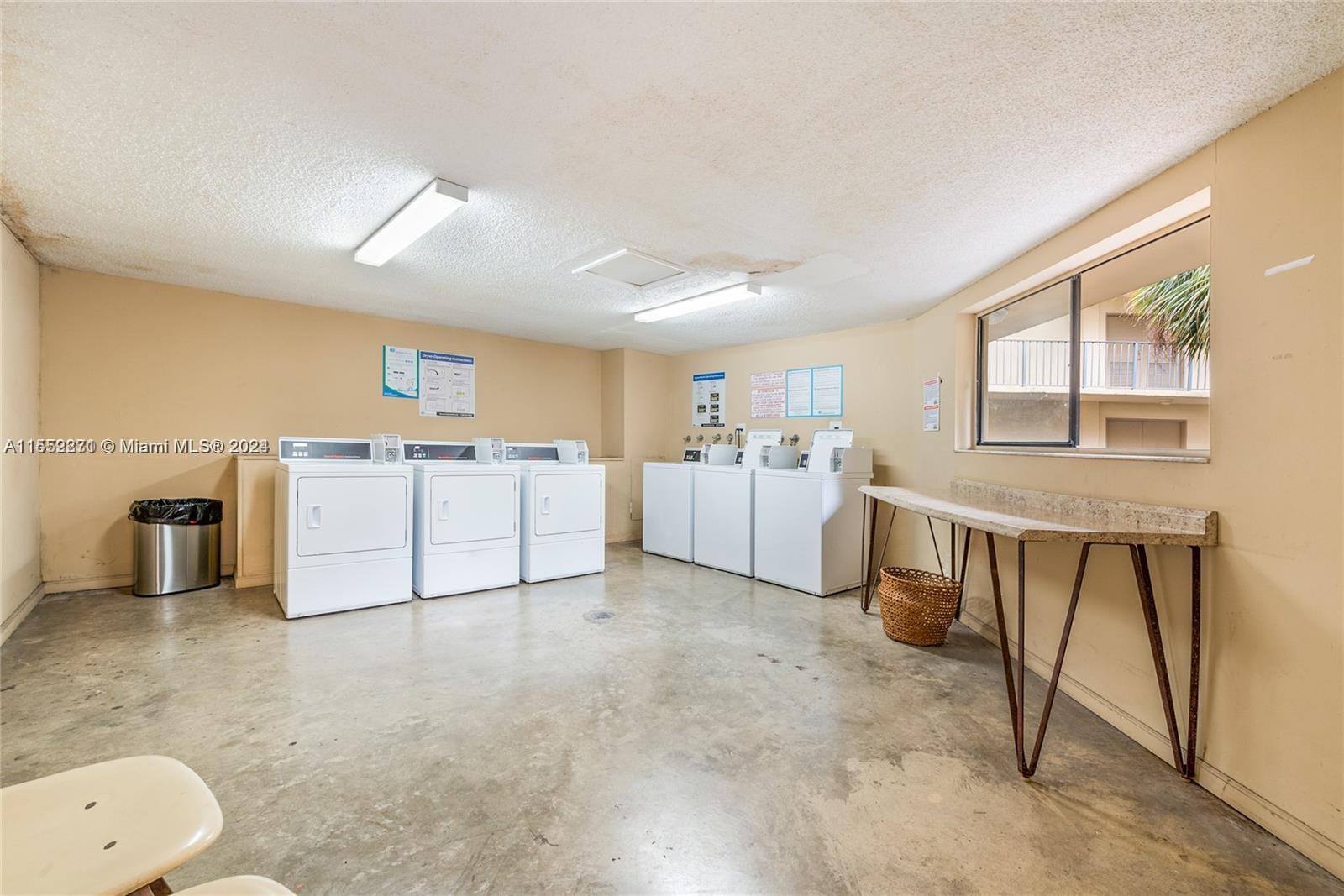 8625 Northwest 8th Street, Unit 401 Miami, FL 33126 - Photo 20 of 20