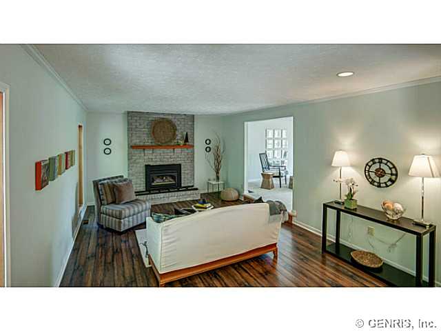 8 Bram Hall Drive Greece, NY 14626 - Photo 11 of 20 Exterior Front