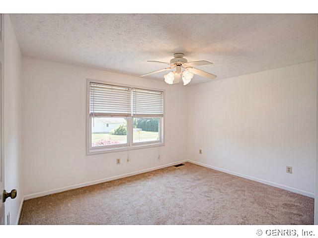 8 Bram Hall Drive Greece, NY 14626 - Photo 18 of 20 Exterior Front