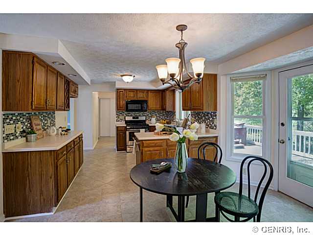 8 Bram Hall Drive Greece, NY 14626 - Photo 7 of 20 Exterior Front