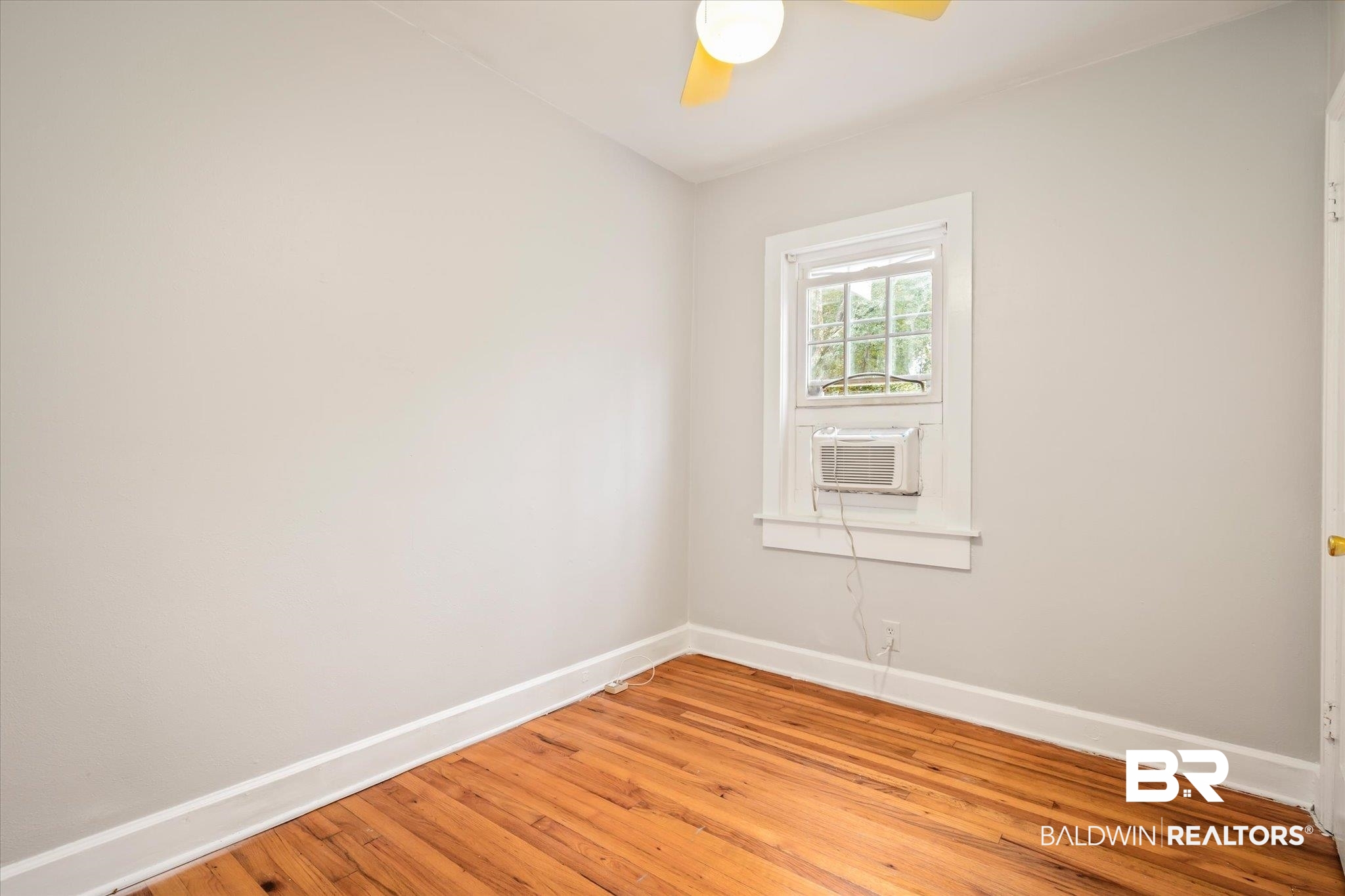 950 Cloverdale Drive Mobile, AL 36606 - Photo 15 of 20