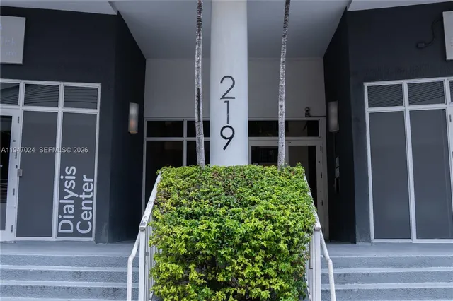 $299,000 | 219 Northwest 12th Avenue, Unit 707, Miami, FL 33128