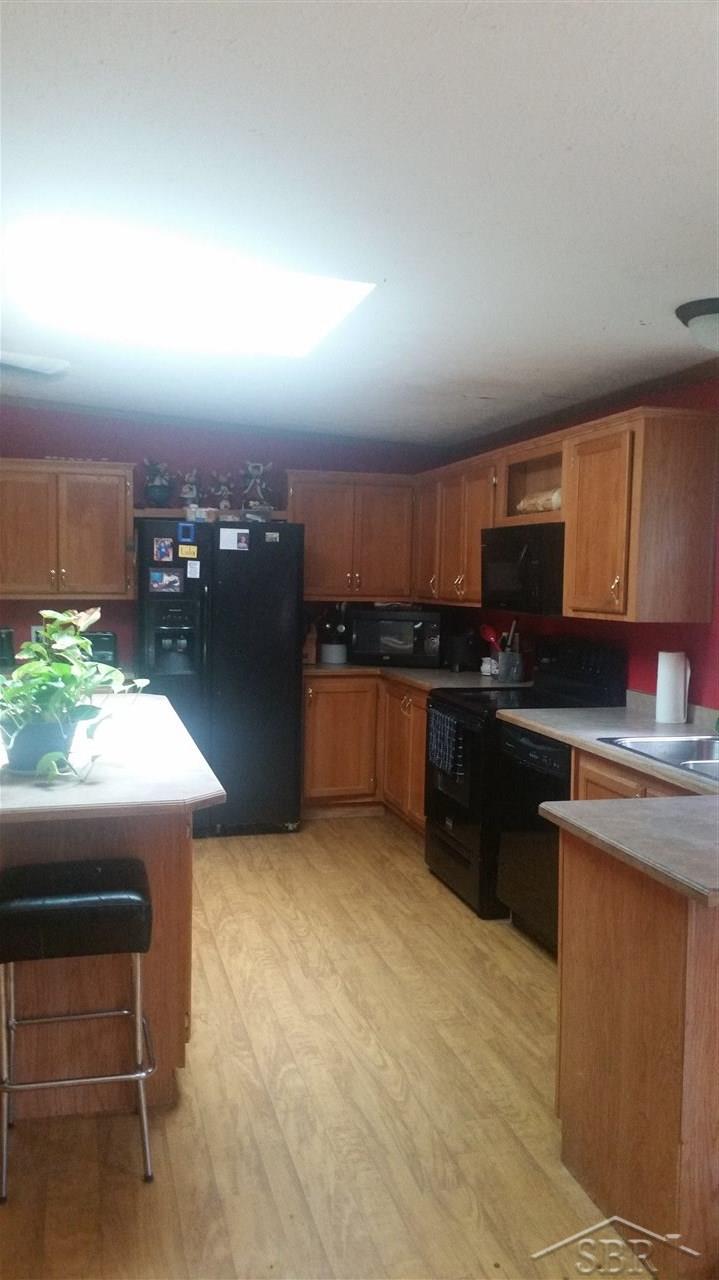 11187 South Fenmore Road Brant, MI 48614 - Photo 4 of 8 31297112-3.JPG