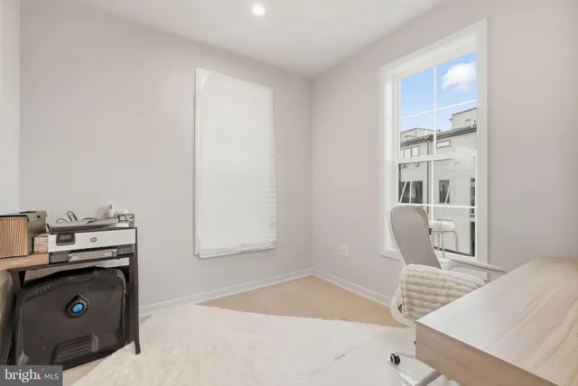 $3,950 | 43489 Old Ryan Road, Ashburn, VA 20148