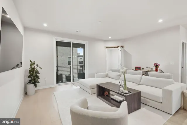 $3,950 | 43489 Old Ryan Road, Ashburn, VA 20148