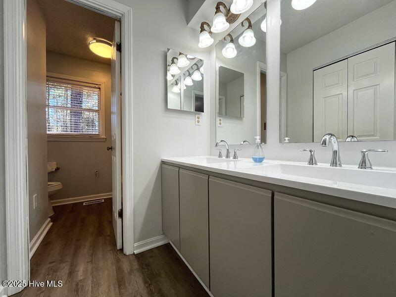 2550 Longleaf Drive Southwest Pinehurst, NC 28374 - Photo 7 of 14 2550 m bath main