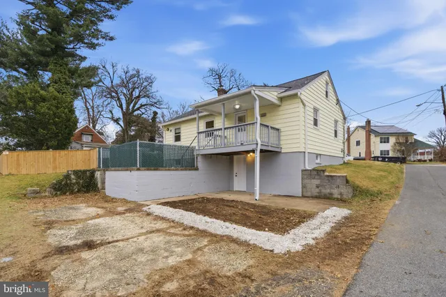 $575,000 | 403 Joseph Street, Rockville, MD 20850