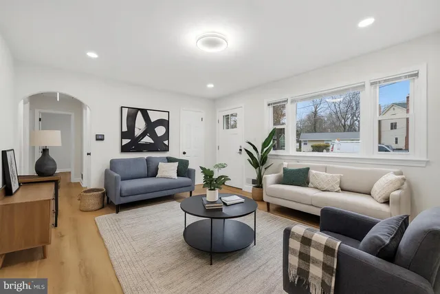 $575,000 | 403 Joseph Street, Rockville, MD 20850