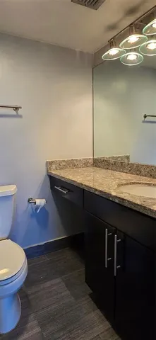 $1,800 | 250 Jacaranda Drive, Unit 604, Plantation, FL 33324