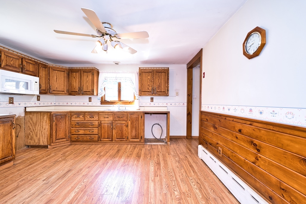 504 Russells Mills Road Dartmouth, MA 02748 - Photo 11 of 27