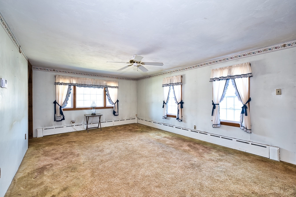 504 Russells Mills Road Dartmouth, MA 02748 - Photo 13 of 27