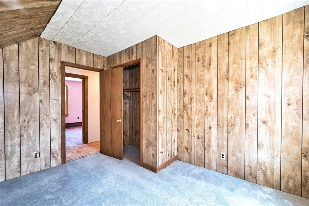 504 Russells Mills Road Dartmouth, MA 02748 - Photo 20 of 27