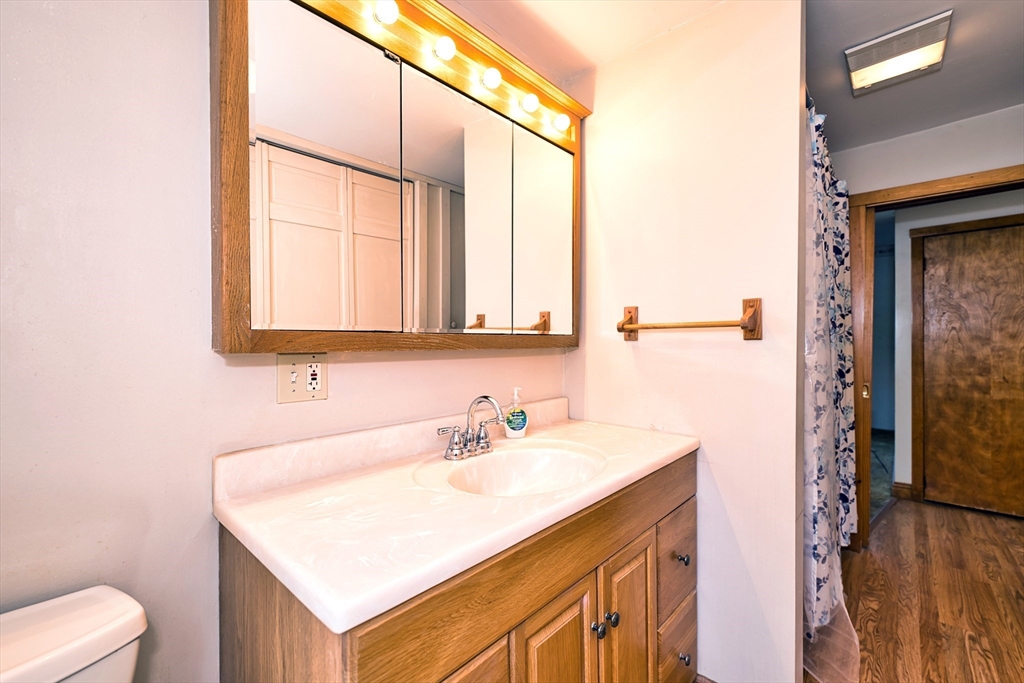 504 Russells Mills Road Dartmouth, MA 02748 - Photo 24 of 27