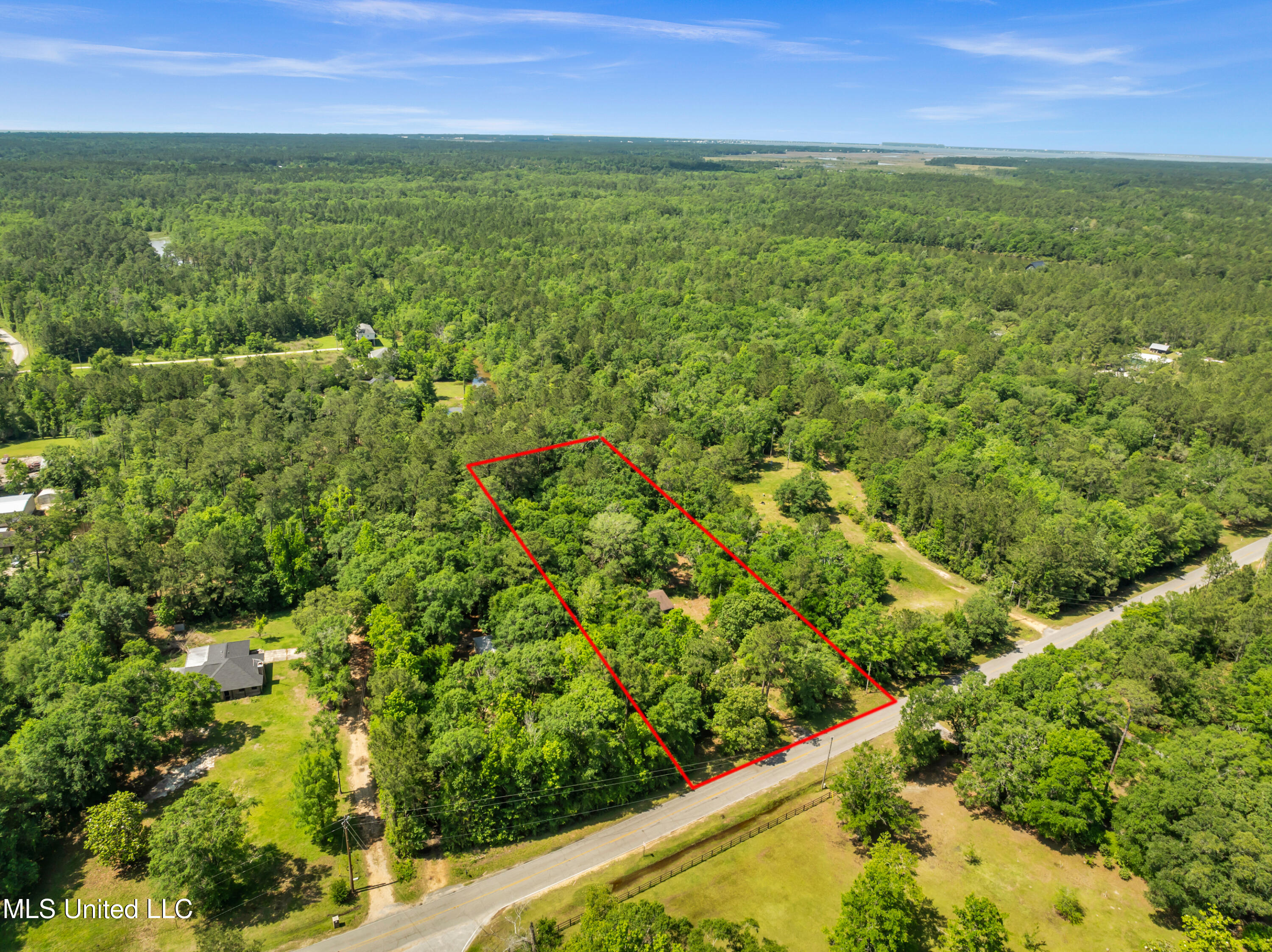 22165 Bells Ferry Road Pass Christian, MS 39571 - Photo 9 of 11 22165BellsFerryRd-9
