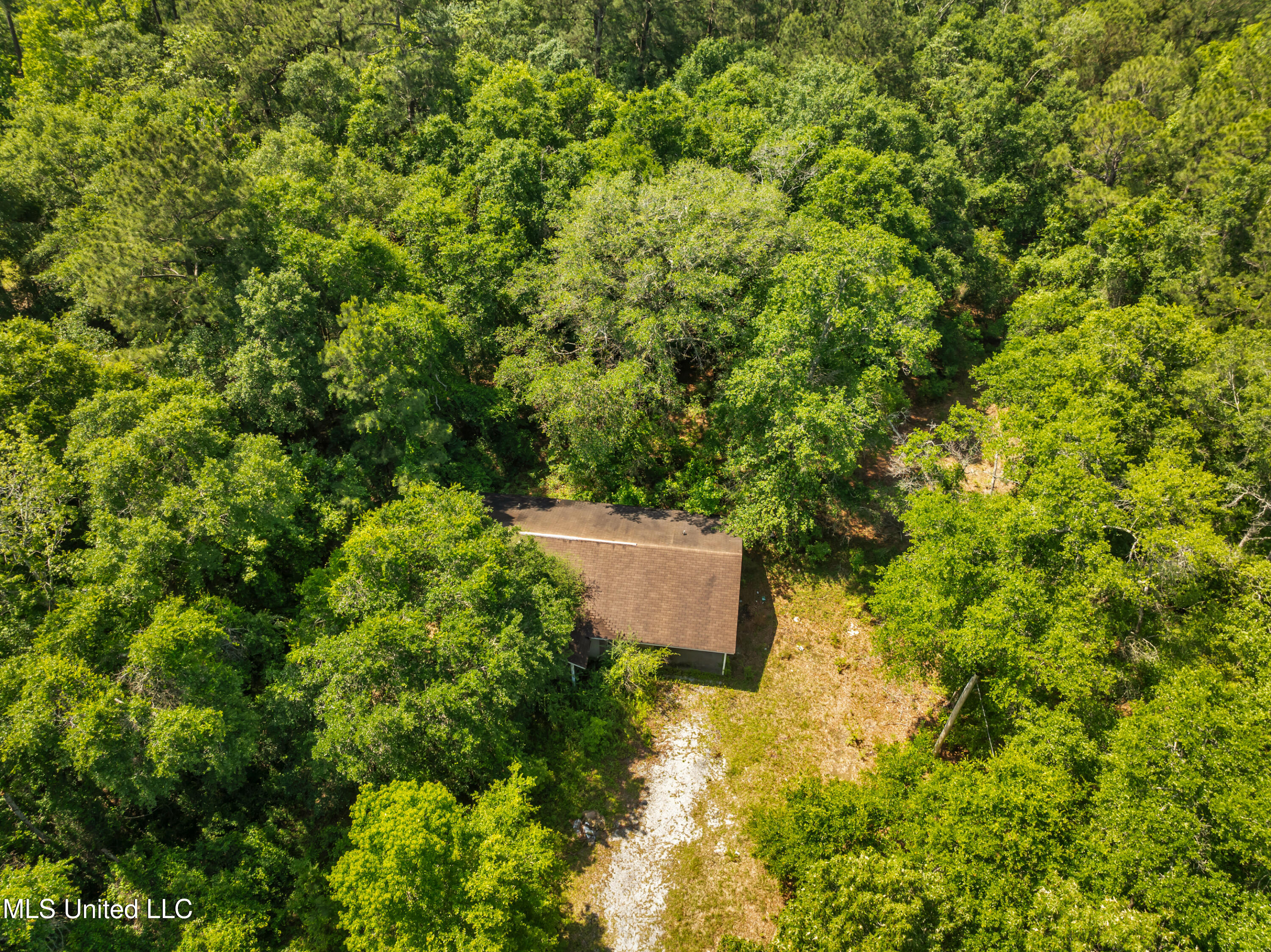 22165 Bells Ferry Road Pass Christian, MS 39571 - Photo 10 of 11 22165BellsFerryRd-10