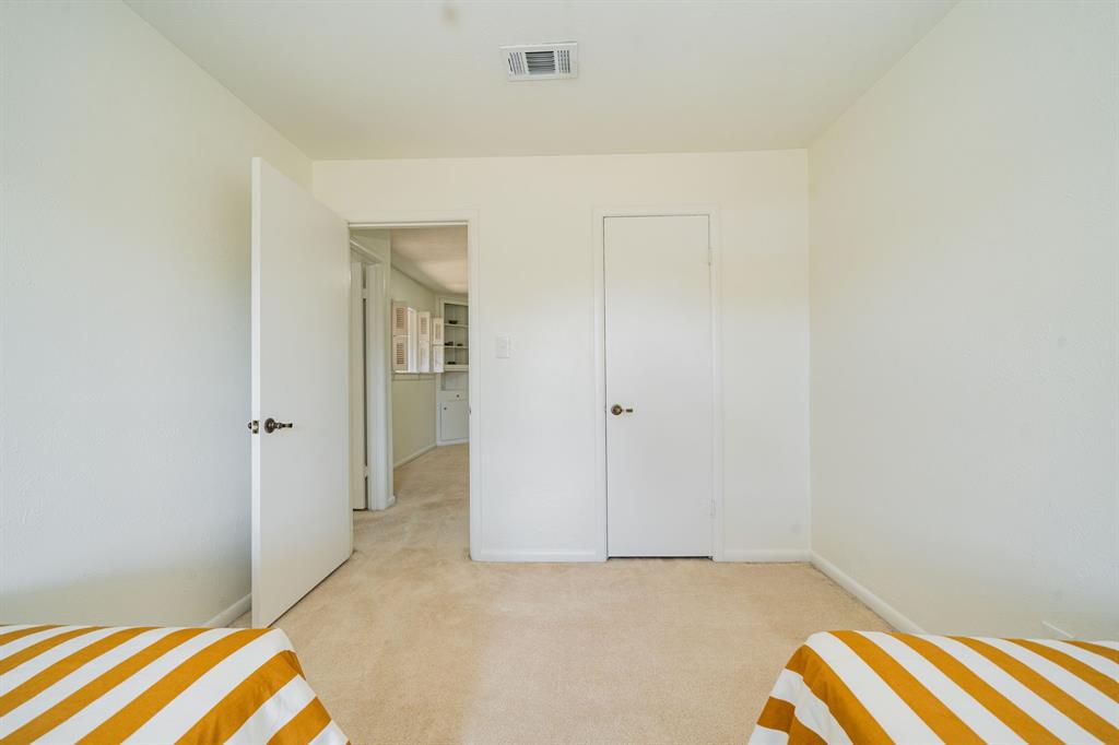 809 Cobb Street Bridgeport, TX 76426 - Photo 21 of 39