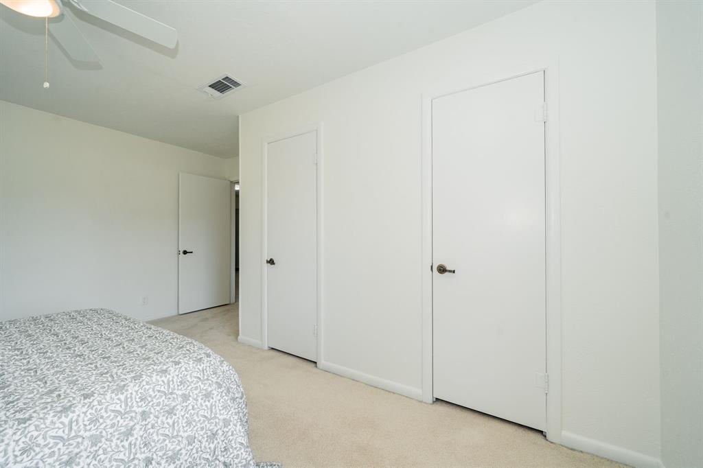 809 Cobb Street Bridgeport, TX 76426 - Photo 23 of 39 a view of room