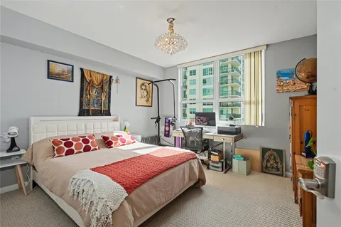 $525,000 | 600 West Las Olas Boulevard, Unit 1221N, Fort Lauderdale, FL 33312