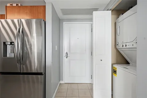 $525,000 | 600 West Las Olas Boulevard, Unit 1221N, Fort Lauderdale, FL 33312