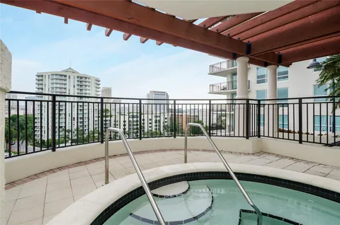 $525,000 | 600 West Las Olas Boulevard, Unit 1221N, Fort Lauderdale, FL 33312
