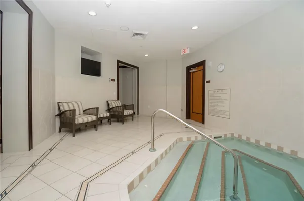 $495,000 | 610 West Las Olas Boulevard, Unit 1221N, Fort Lauderdale, FL 33312