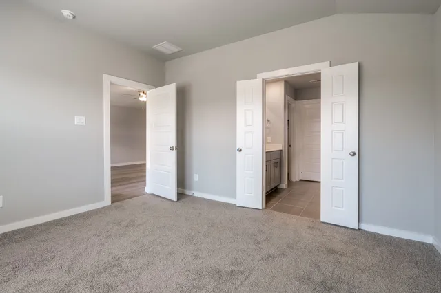 $2,050 | 18615 Century Pne Lane, Montgomery, TX 77316