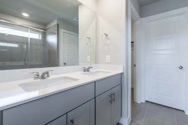 $2,050 | 18615 Century Pne Lane, Montgomery, TX 77316