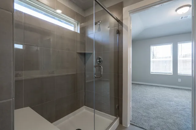 $2,050 | 18615 Century Pne Lane, Montgomery, TX 77316