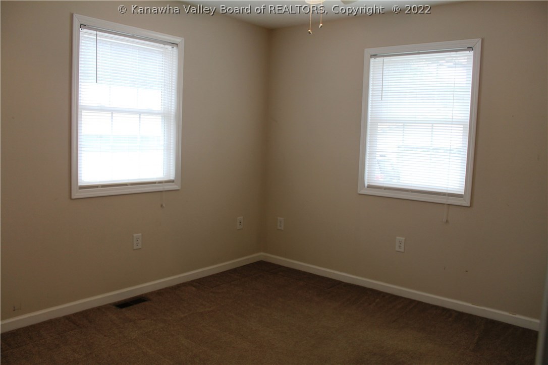 5412 Elk River Road Elkview, WV 25071 - Photo 10 of 20 Gallery Image 10