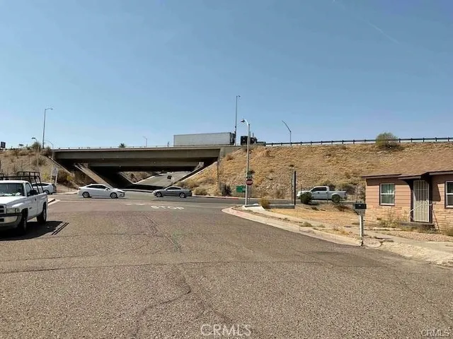 $1,000 | 110 South L Street, Needles, CA 92363