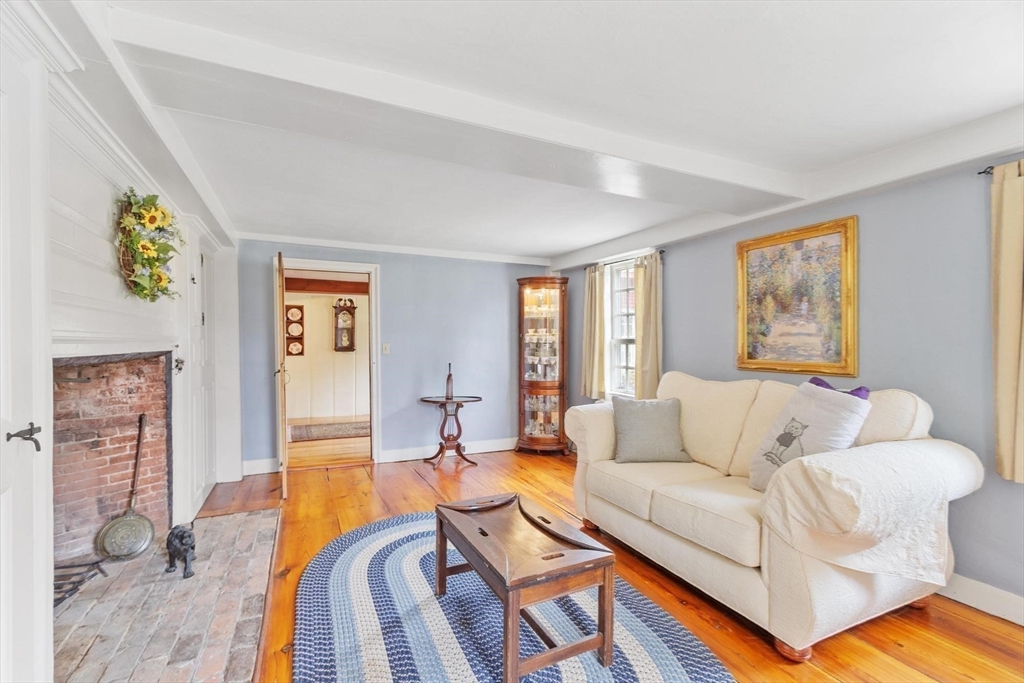 19 Maple Road Chelmsford, MA 01824 - Photo 24 of 37