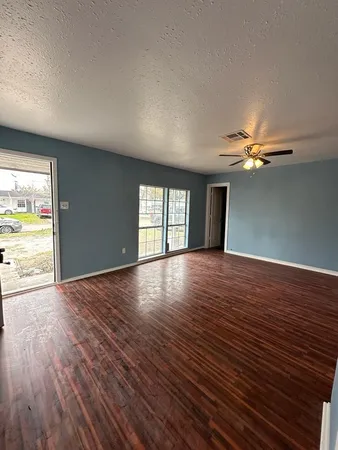 $1,700 | 7301 Brockley Lane, Unit A, Houston, TX 77087