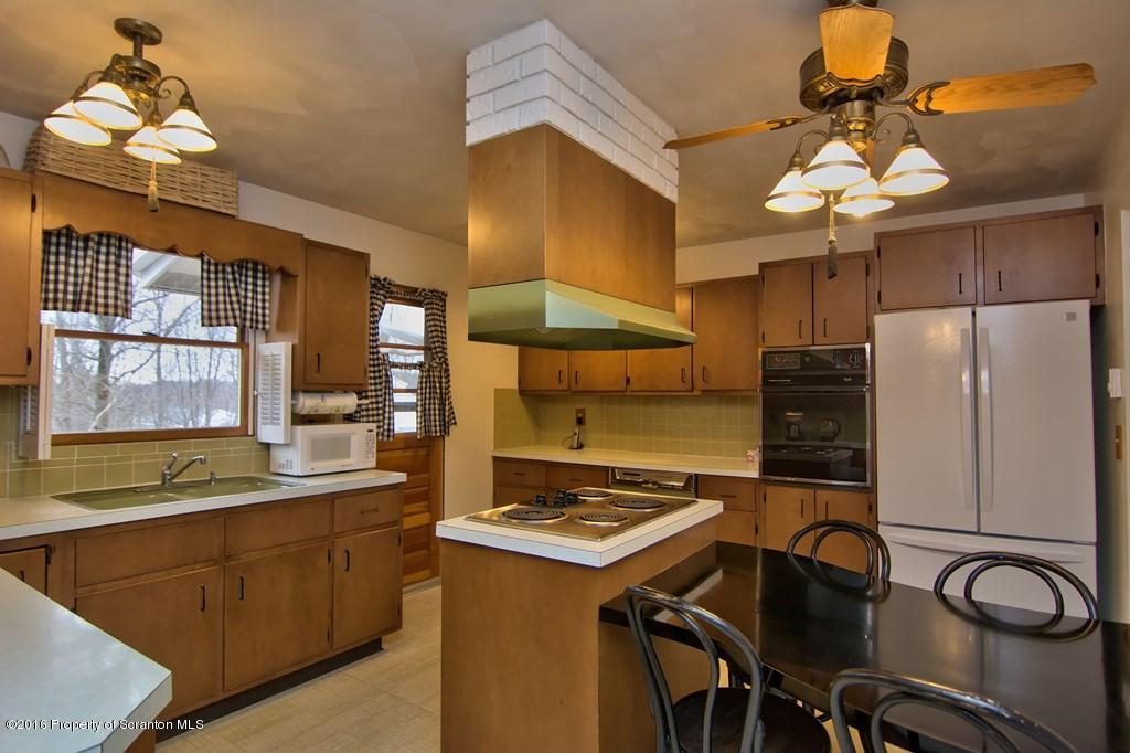107 T Rt 358 Moscow, PA 18444 - Photo 22 of 39 Gallery Image 22