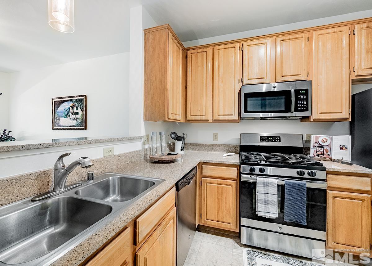 900 South Meadows Parkway, Unit 423 Reno, NV 89521 - Photo 9 of 35 Photo 9
