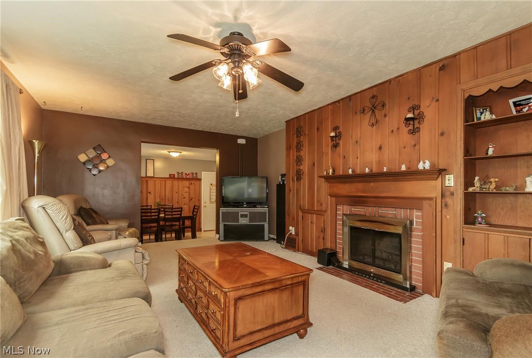 8049 Stockbridge Road Mentor, OH 44060 - Photo 4 of 25 Gallery Image 4