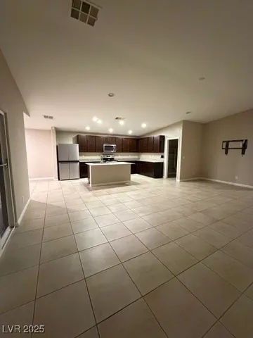 $2,200 | 3945 East Gunnison Avenue, Pahrump, NV 89061