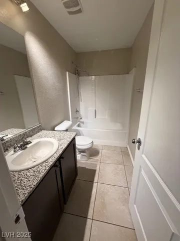 $2,200 | 3945 East Gunnison Avenue, Pahrump, NV 89061