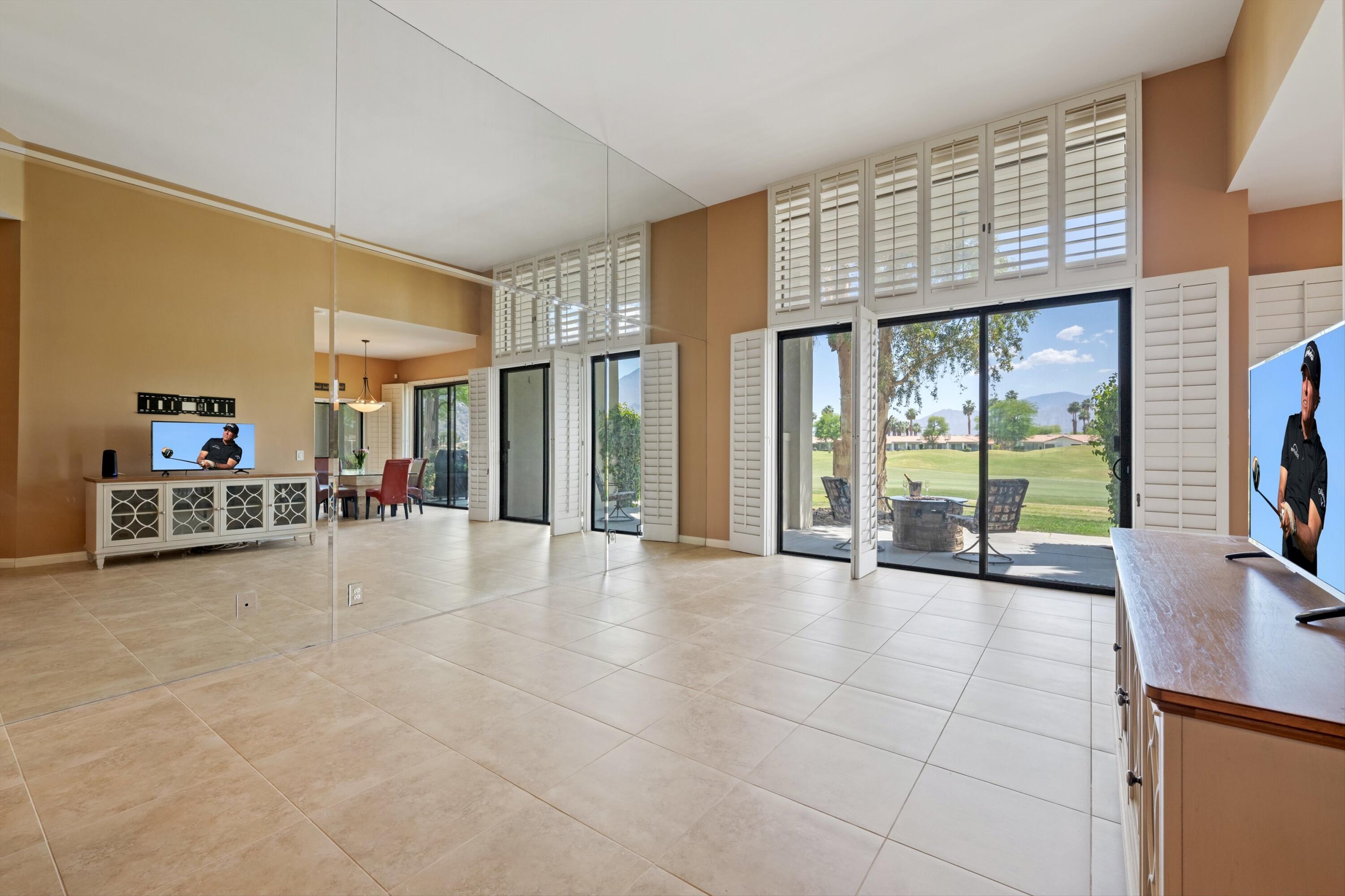 80613 Oak-Tree La Quinta, CA 92253 - Photo 14 of 36 13-Photo-13