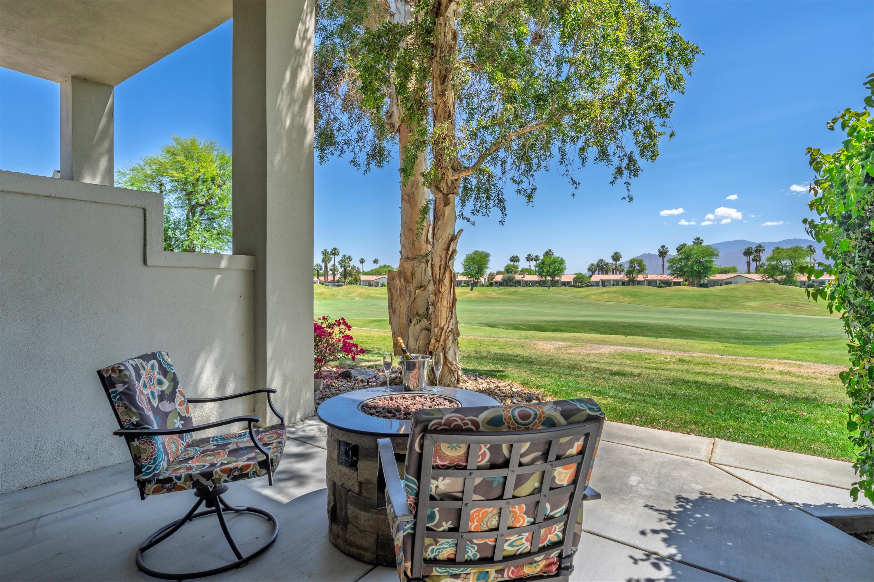 80613 Oak-Tree La Quinta, CA 92253 - Photo 2 of 36 02-Photo-2