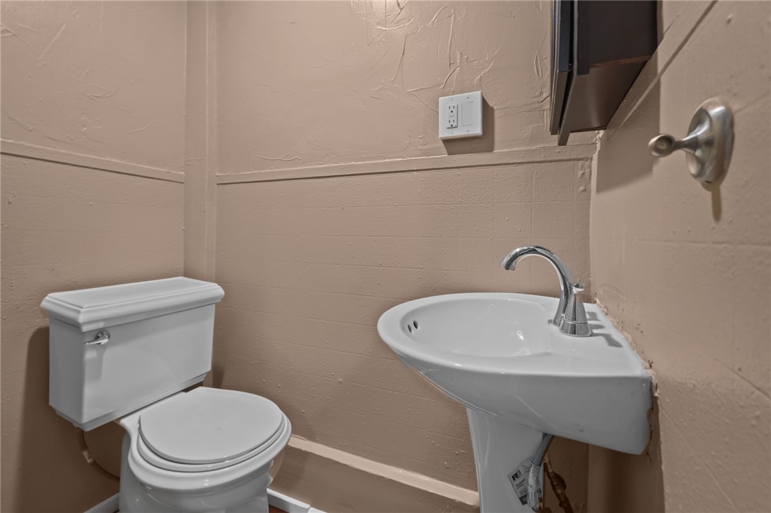 752 Social Street Woonsocket, RI 02895 - Photo 16 of 43