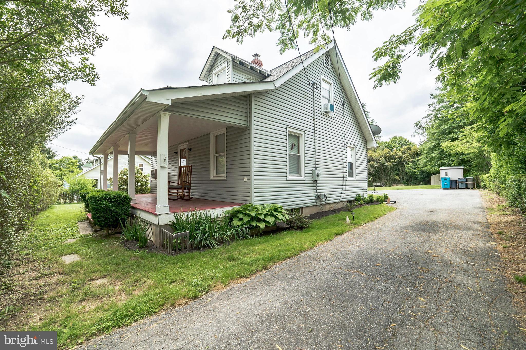 23800 Woodfield Road Gaithersburg, MD 20882 - Photo 1 of 28 Historic expanded cape cod!